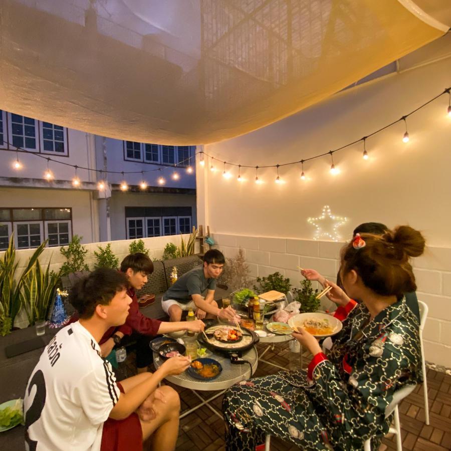 Ben&Pooh Hostel Μπανγκόκ Εξωτερικό φωτογραφία